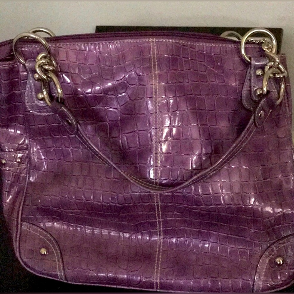 KATHY VAN ZEELAND ‘Kathy’ Bag. plum shade w/ gold-tone hardware. Large Bag! EUC